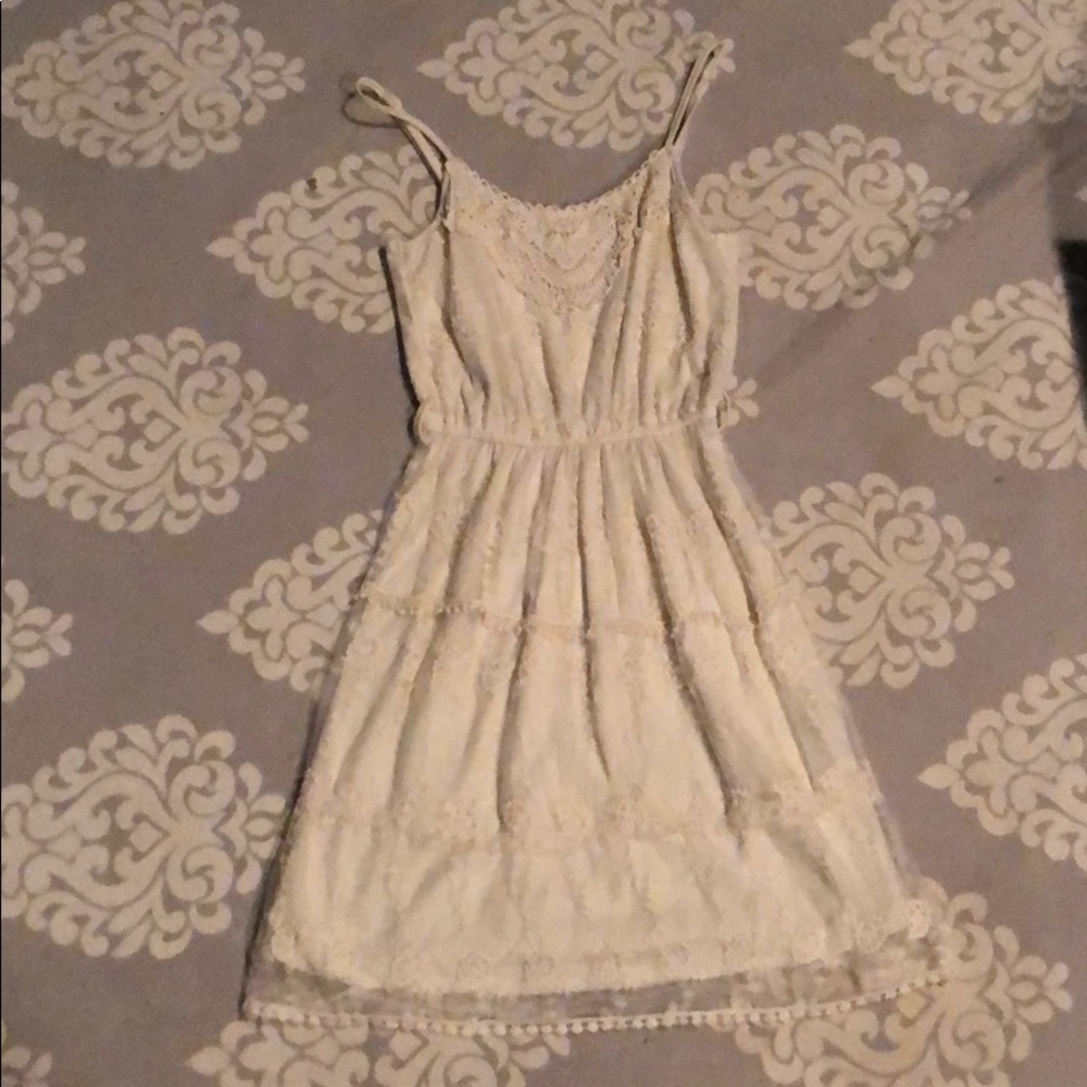 Super cute lace dress